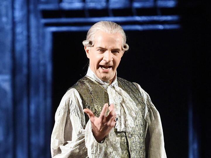 Countertenor Max Emanuel Cencic probt im Badischen Staatstheater. Foto: Uli Deck/dpa/Archivbild