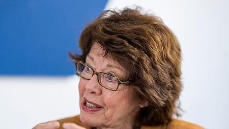 Anl&auml;sslich ihres Geburtstages hat Marianne Koch ein neues Buch mit Anekdoten aus ihrem Leben geschrieben. (Archivbild)