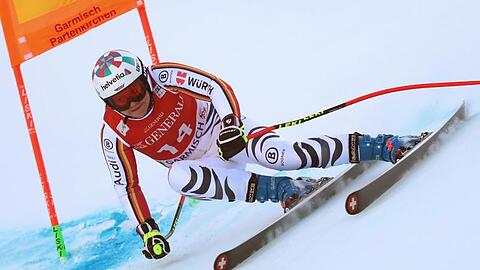 Viktoria Rebensburg aus Deutschland fährt im Training auf der Strecke. Foto: Karl-Josef Hildenbrand/dpa