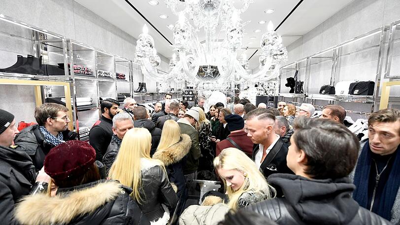 Philipp Plein eröffnete am Freitag feierlich seine erste Boutique in München.