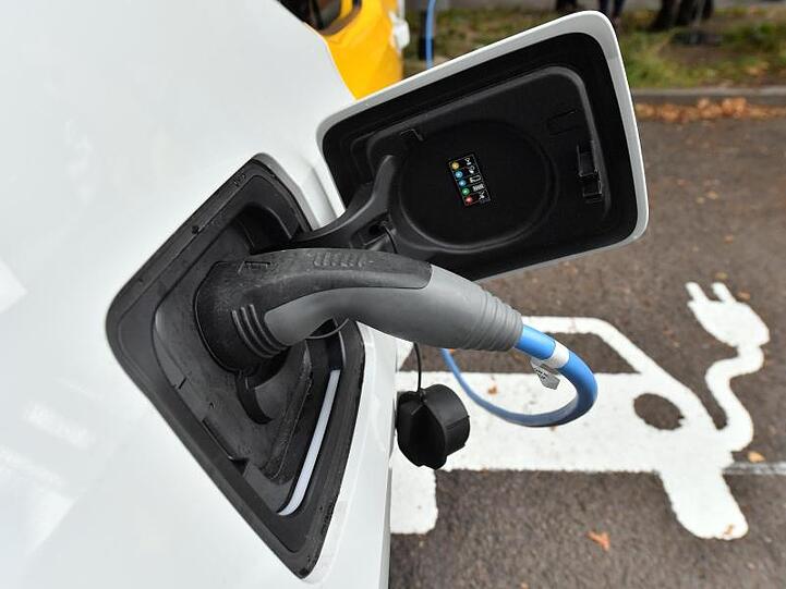 Ladestation für Elektroautos in Leipzig.