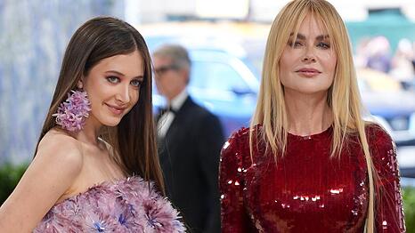 Sunday Rose und Nicole Kidman bei der diesj&auml;hrigen Met Gala.