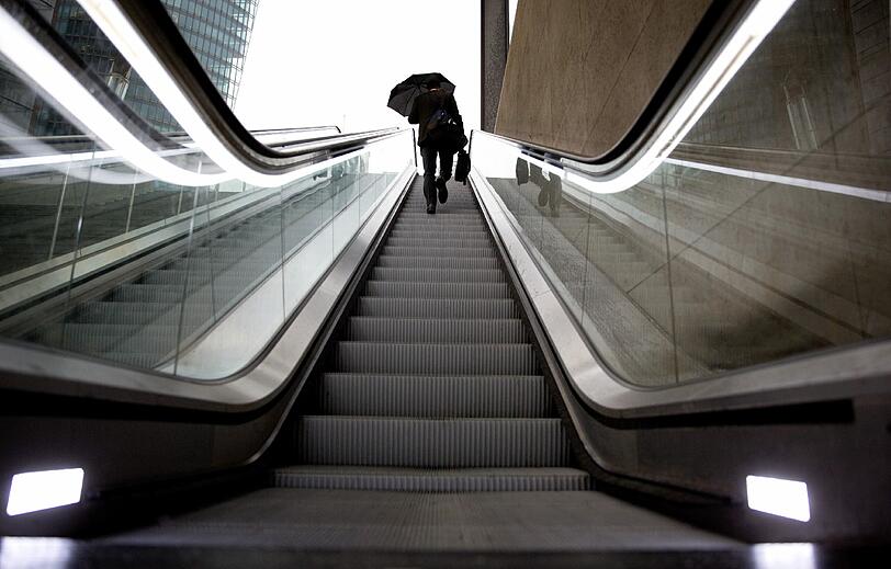 Die neuen Rolltreppen werden in beide Richtungen benutzbar sein.