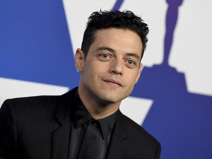 Rami Malek hat sich in "Bohemian Rhapsody" in Freddie Mercury verwandelt und ist jetzt auf Oscar-Kurs.