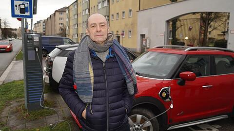 Bernd Gerstlauer ärgert sich, dass der Münchner Stadtwerke-Strom teurer ist als der in anderen Städten.