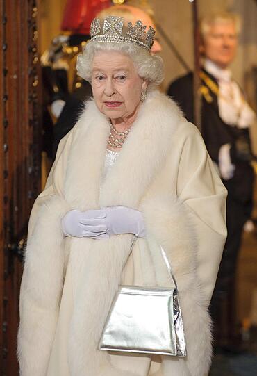 Queen Elizabeth II. wird am 21. April 92 Jahre alt und ist bekannt für ihren bunten Look.