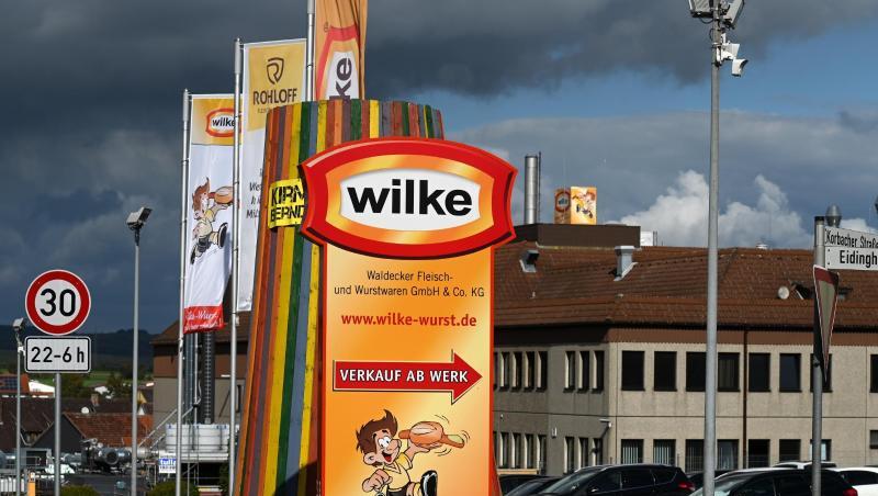 Das Produktionsgelände des Fleischherstellers Wilke Wurstwaren. Nach dem Wilke-Lebensmittelskandal fordert der Bundesverband der Lebensmittelkontrolleure mehr Personal. Das Produktionsgelände des Fleischherstellers Wilke Wurstwaren. Nach dem Wilke-Lebensmittelskandal fordert der Bundesverband der Lebensmittelkontrolleure mehr Personal.