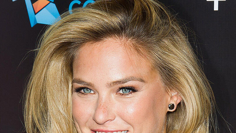 Blondreflexe wie bei Supermodel Bar Refaeli kann jeder selbst zaubern Blondreflexe wie bei Supermodel Bar Refaeli kann jeder selbst zaubern