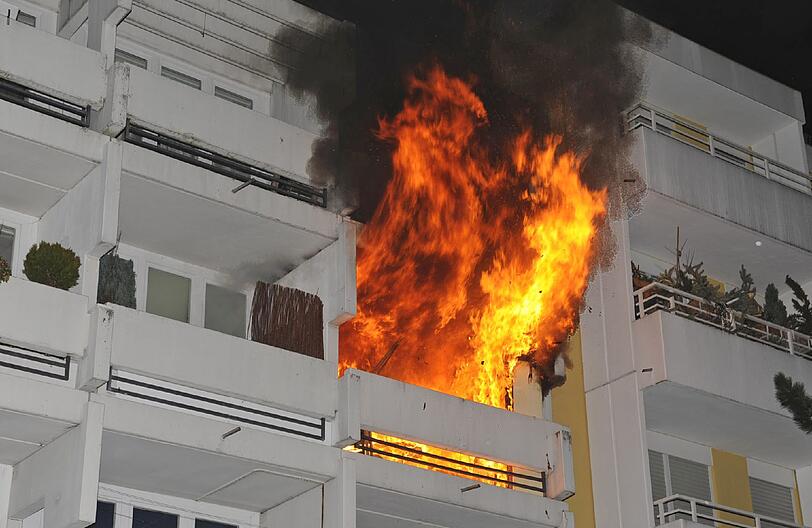 Wenn's brennt, wird's gern mal teuer. Unter Umständen kommt sogar noch der Einsatz der Feuerwehr auf die Bilanz des Schadens