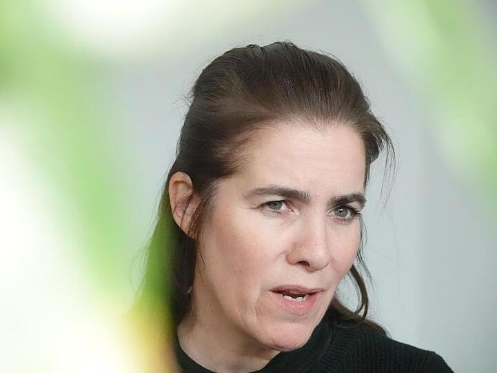 Die Theaterregisseurin Karen Breece hat sich intensiv mit Rechtsextremismus beschäftigt und ein Stück darüber geschrieben