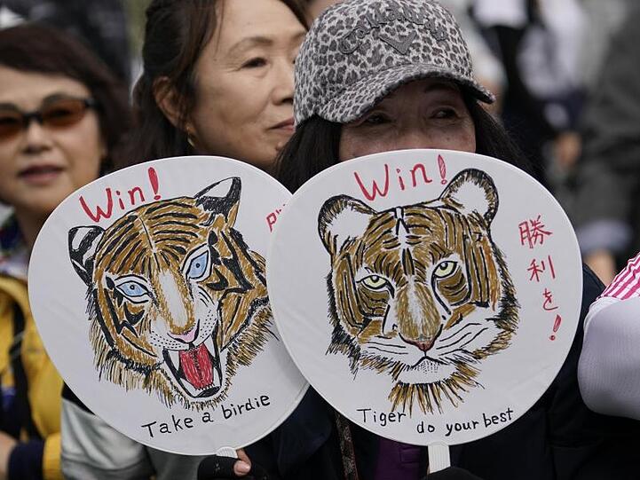 Die Japaner lieben Tiger Woods.