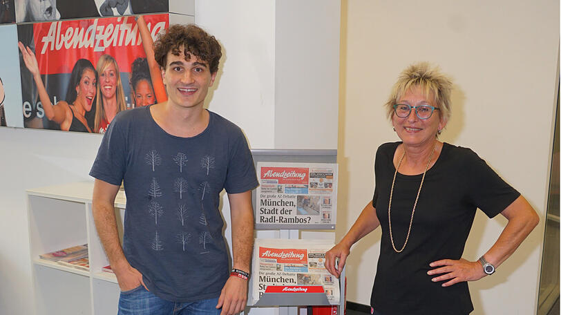 Gut gelaunt und in Wahlkampf-Stimmung: Eva Bulling-Schröter (62) und Ates Gürpinar (33) beim AZ-Besuch.