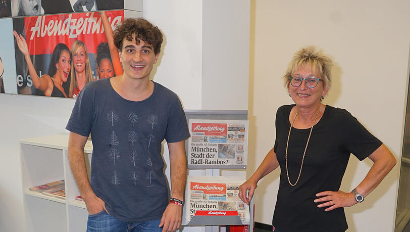 Gut gelaunt und in Wahlkampf-Stimmung: Eva Bulling-Schröter (62) und Ates Gürpinar (33) beim AZ-Besuch. Gut gelaunt und in Wahlkampf-Stimmung: Eva Bulling-Schröter (62) und Ates Gürpinar (33) beim AZ-Besuch.