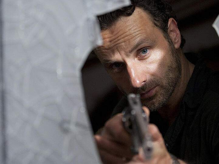 Kein Mitleid mit Zombies: Andrew Lincoln darf in seiner "Walking Dead"-Rolle nicht zimperlich sein