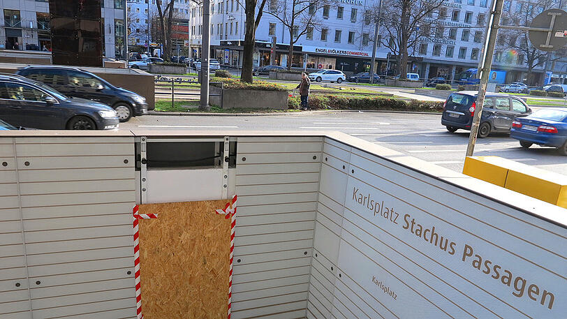 Auch an diesem Abgang an der Sonnenstraße wurde randaliert.
