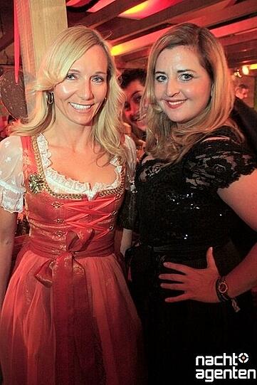Dirndl, Lederhosen und viel Spaß: Die Party "Tracht und Pracht" am Samstag im Hippodrom auf der Theresienwiese. Mehr Bilder unter: www.nachtagenten.de.