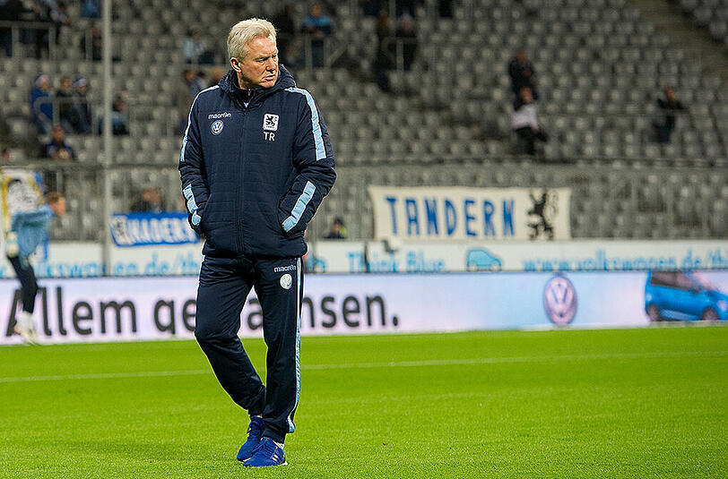 1:2-Niederlage gegen Heidenheim: Die Enttäuschung stand 1860-Coach Benno Möhlmann ins Gesicht geschrieben