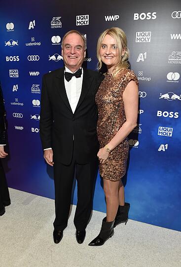 Dr. Georg Kofler und Freundin Isabel Grupp
