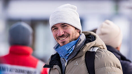Felix Neureuther spricht &uuml;ber den Verdienst als Skirennl&auml;ufer und stellt eine Forderung.