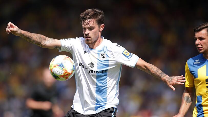 Neuzugang des TSV 1860: Dennis Erdmann Neuzugang des TSV 1860: Dennis Erdmann