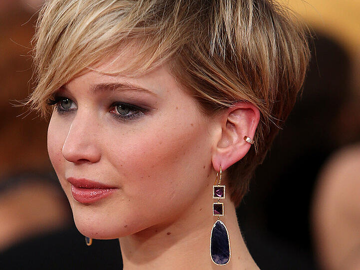 Jennifer Lawrence mag es kurz und knapp