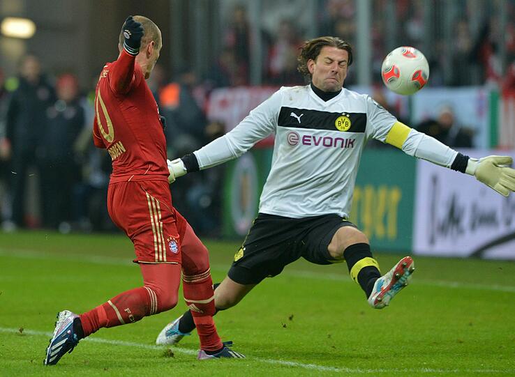 Ein prägendes Duell beim Bundesliga-Knaller: Arjen Robben gegen Roman Weidenfeller.