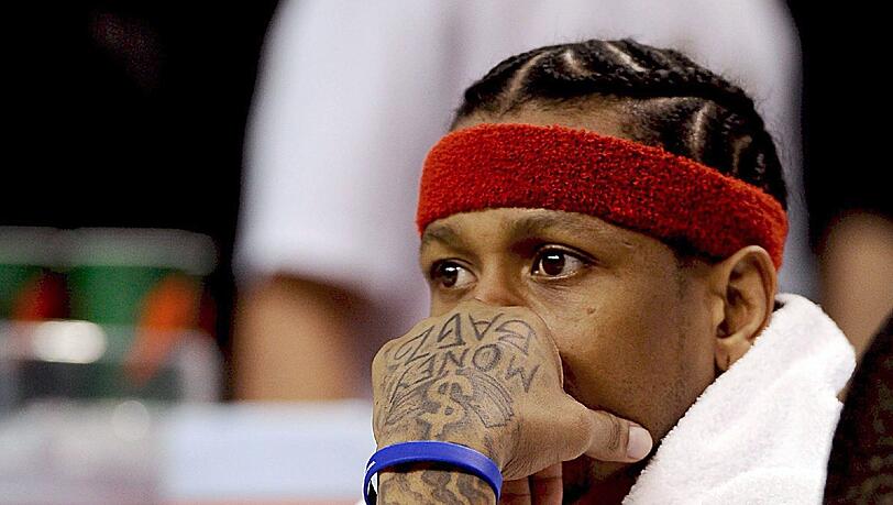 NBA-Superstar Allan Iverson beendet die Karriere. NBA-Superstar Allan Iverson beendet die Karriere.