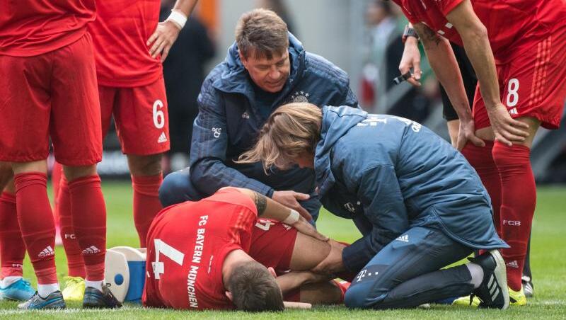 Bayern-Verteidiger Niklas Süle zog sich im Oktober einen Kreuzbandriss zu. Bayern-Verteidiger Niklas Süle zog sich im Oktober einen Kreuzbandriss zu.