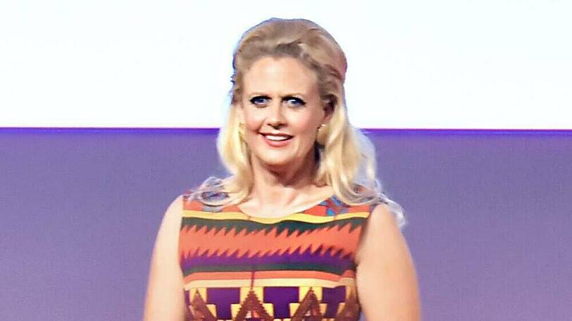 Barbara Schöneberger moderiert seit vielen Jahren den Dreamball.