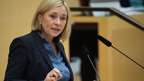 Landtagsabgeordnete Doris Rauscher (SPD) spricht bei einer Landtagssitzung. Foto: Lino Mirgeler/dpa/Archivbild