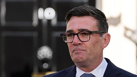 Burnham verspricht, wieder mehr politische Macht in die britischen Regionen zu geben.