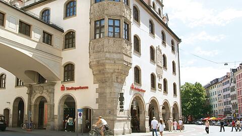 Die Zentrale der Stadtsparkasse München im Tal.