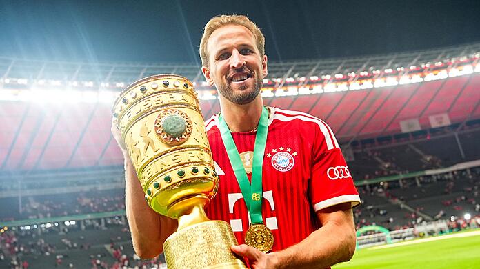Harry Kane gewann in der vergangenen Saison mit dem FC Bayern München den DFB-Pokal und die deutsche Meisterschaft. Harry Kane gewann in der vergangenen Saison mit dem FC Bayern München den DFB-Pokal und die deutsche Meisterschaft.