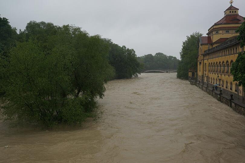 Erinnerungen an 2013: Bilder vom Hochwasser in München.