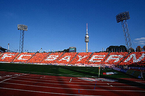DAs Olympiastadion muss saniert werden, sonst droht Einsturzgefahr.