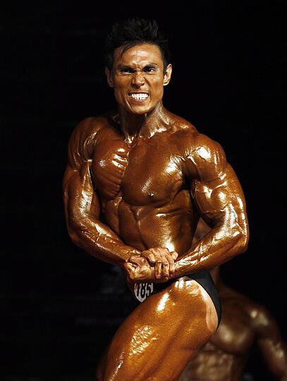 Sie geben alles: Die Top-Bodybuilder der Welt präsentieren ihre Muskelberge.