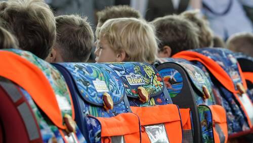 Grundschüler: Ob sie es mal bis zu einem Uni-Abschluss schaffen, hängt vor allem von den Eltern ab. Grundschüler: Ob sie es mal bis zu einem Uni-Abschluss schaffen, hängt vor allem von den Eltern ab.