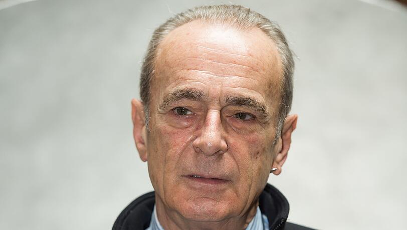 Francis Rossi von Status Quo: in diesen Metal-Bands gibt es fantastische Musiker und extrem nette Leute – auch wenn sie beängstigend aussehen. Francis Rossi von Status Quo: in diesen Metal-Bands gibt es fantastische Musiker und extrem nette Leute – auch wenn sie beängstigend aussehen.