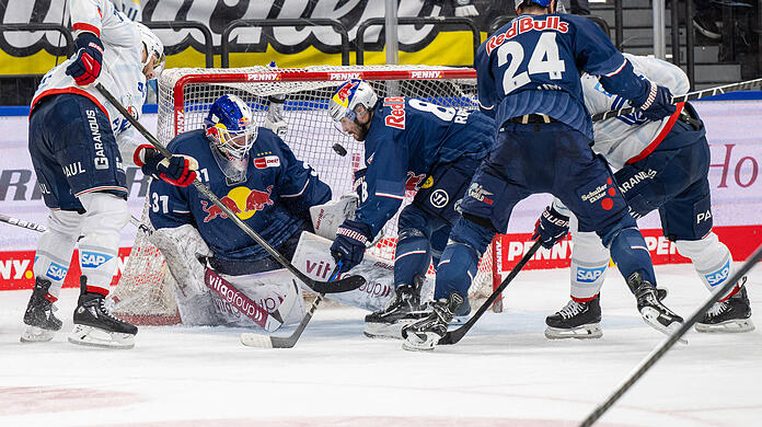 Evan Fitzpatrick und der EHC Red Bull München verloren das Heimspiel gegen die Adler Mannheim.