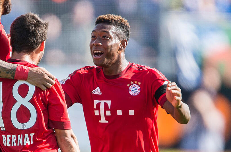 DAVID ALABA - NOTE 2 - Mittlerweile mehr als nur Aushilfsinnenverteidiger. Macht seine Sache als &bdquo;Linker&ldquo; an der Seite von Boateng souverän, spielt fast nie einen hektischen Ball. Den Österreicher kann man auf dem Spielfeld im Grunde überall aufstellen, er macht sein Ding.