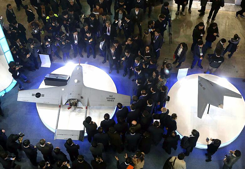 Drohnenmesse: in Südkorea zeigen Hersteller von militärischen Drohnen die neuesten Entwicklungen und Trends
