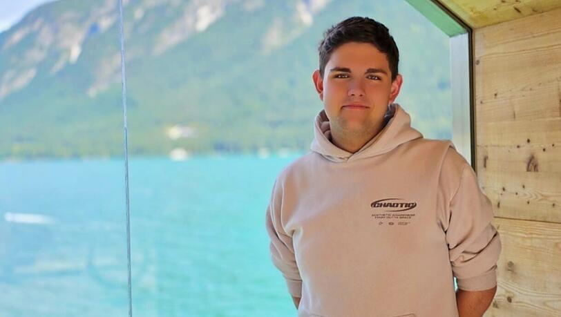 Andreas Neuner ist zum Start der neuen Buslinien positiv gestimmt. Er lebt in Grainau und bekommt die Staus vor der Haust&uuml;r regelm&auml;&szlig;ig mit.