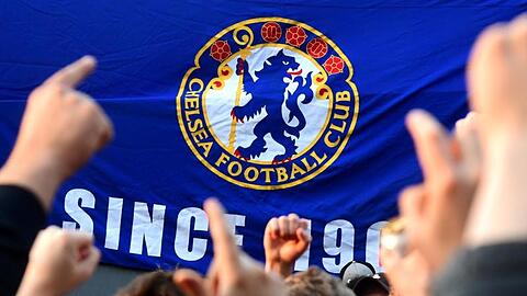 Das englische Sextett um den FC Chelsea zahlt Millionen für Fußball-Projekte.