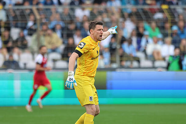 Gab seinen Teamkollegen gegen Köln immer wieder lautstark Anweisungen: Keeper René Vollath. Gab seinen Teamkollegen gegen Köln immer wieder lautstark Anweisungen: Keeper René Vollath.