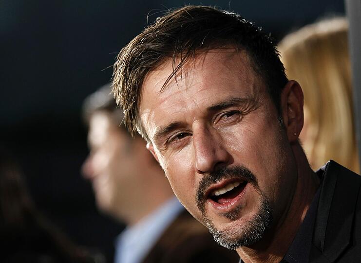 Auch er ist wieder mit von der Partie: David Arquette mimt den Kleinstadt-Bullen.