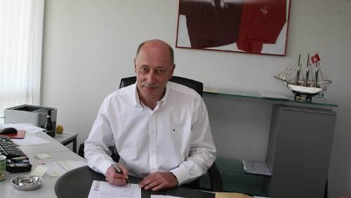 Herr der Zahlen am Valznerweiher: Ralf Woy, Vizepräsident Finanzen beim Club. Herr der Zahlen am Valznerweiher: Ralf Woy, Vizepräsident Finanzen beim Club.