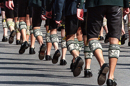 Damit ist nicht nur die traditionelle Tracht gemeint - nein, viel mehr geht es um ...