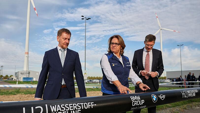 BMW schließt das Leipziger Werk an das Wasserstoff-Kernnetz an. BMW schließt das Leipziger Werk an das Wasserstoff-Kernnetz an.