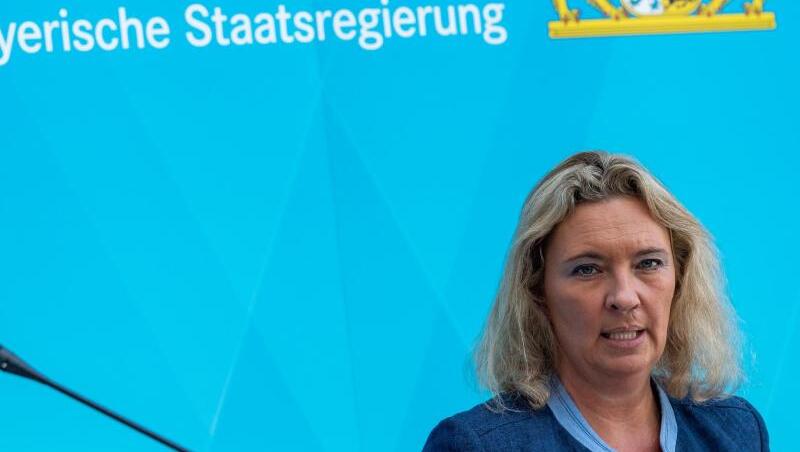 Kerstin Schreyer (CSU), Staatsministerin für Familie, Arbeit und Soziales. Foto: Peter Kneffel/dpa/Archivbild Kerstin Schreyer (CSU), Staatsministerin für Familie, Arbeit und Soziales. Foto: Peter Kneffel/dpa/Archivbild