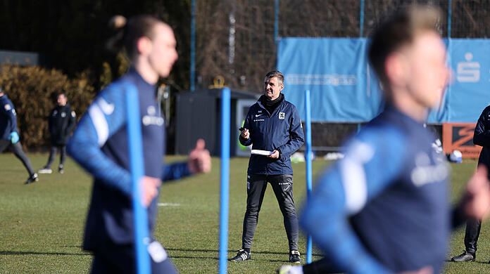 Hält wenig von Straftrainings: Löwen-Coach Michael Köllner.
